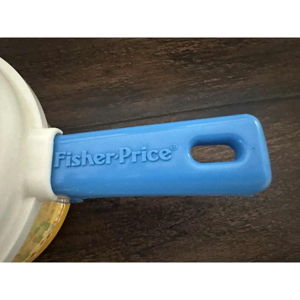 Vintage Fisher Price Fun Food #2111 Simmering Saucepan Alphabet Soup Spoon 1987